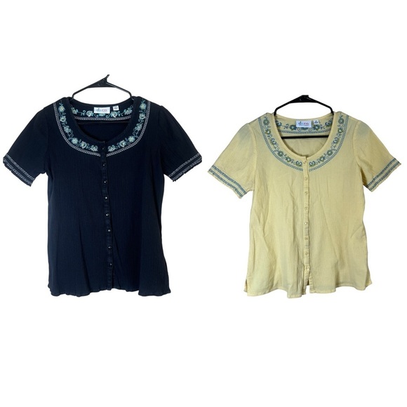 Lot Of 2 VTG Y2K Button Up Embroidered Gauzy Crepe Cotton Shirt Top Womens Sz XS - Picture 1 of 10